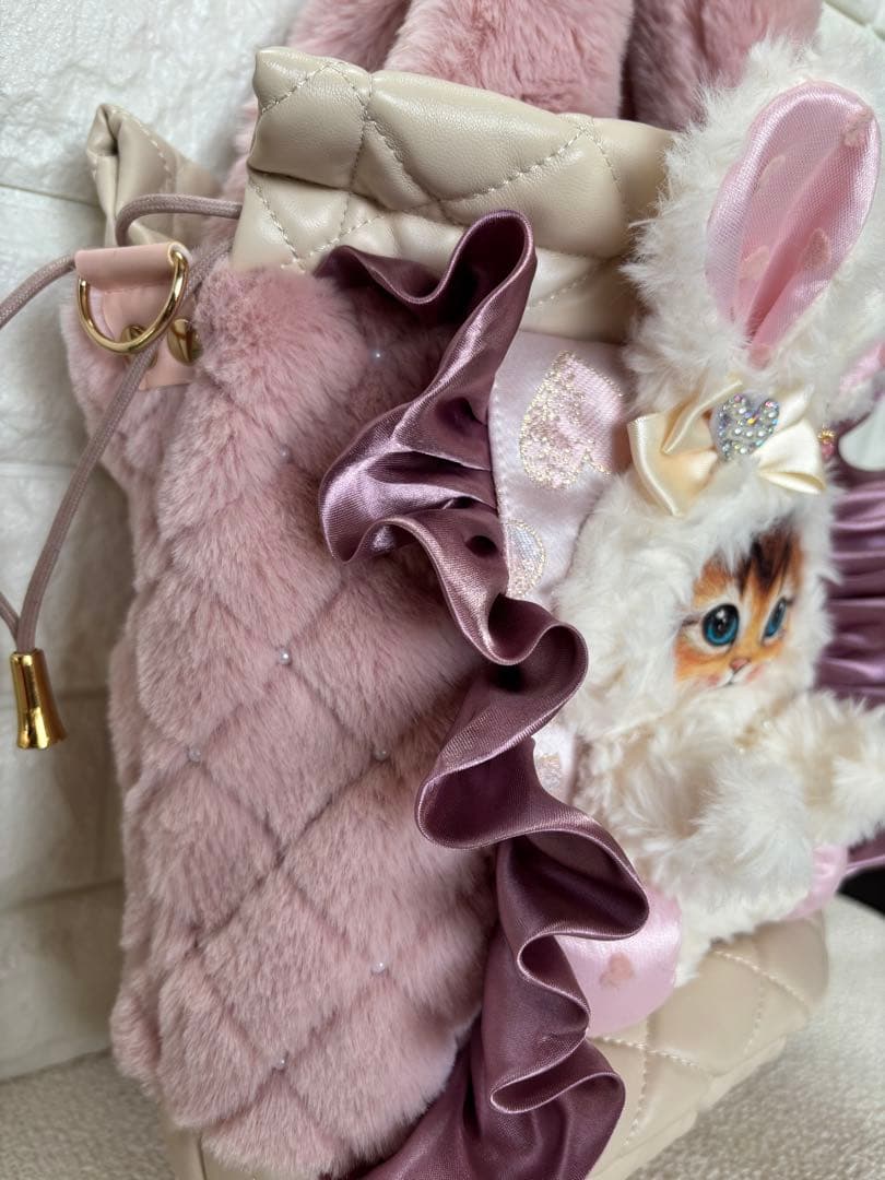 黒*こ様 コヤンイサムチョン　丸底巾着ファーバッグ　ピンク　白うさちゃん