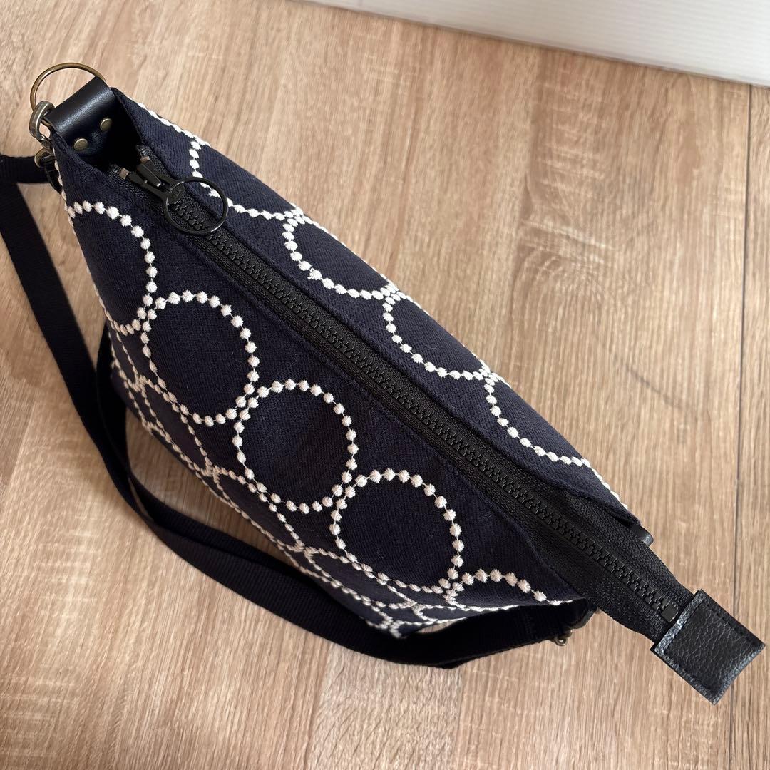 ハンドメイド　ふっくらショルダーバッグ　ミナペルホネン　タンバリン