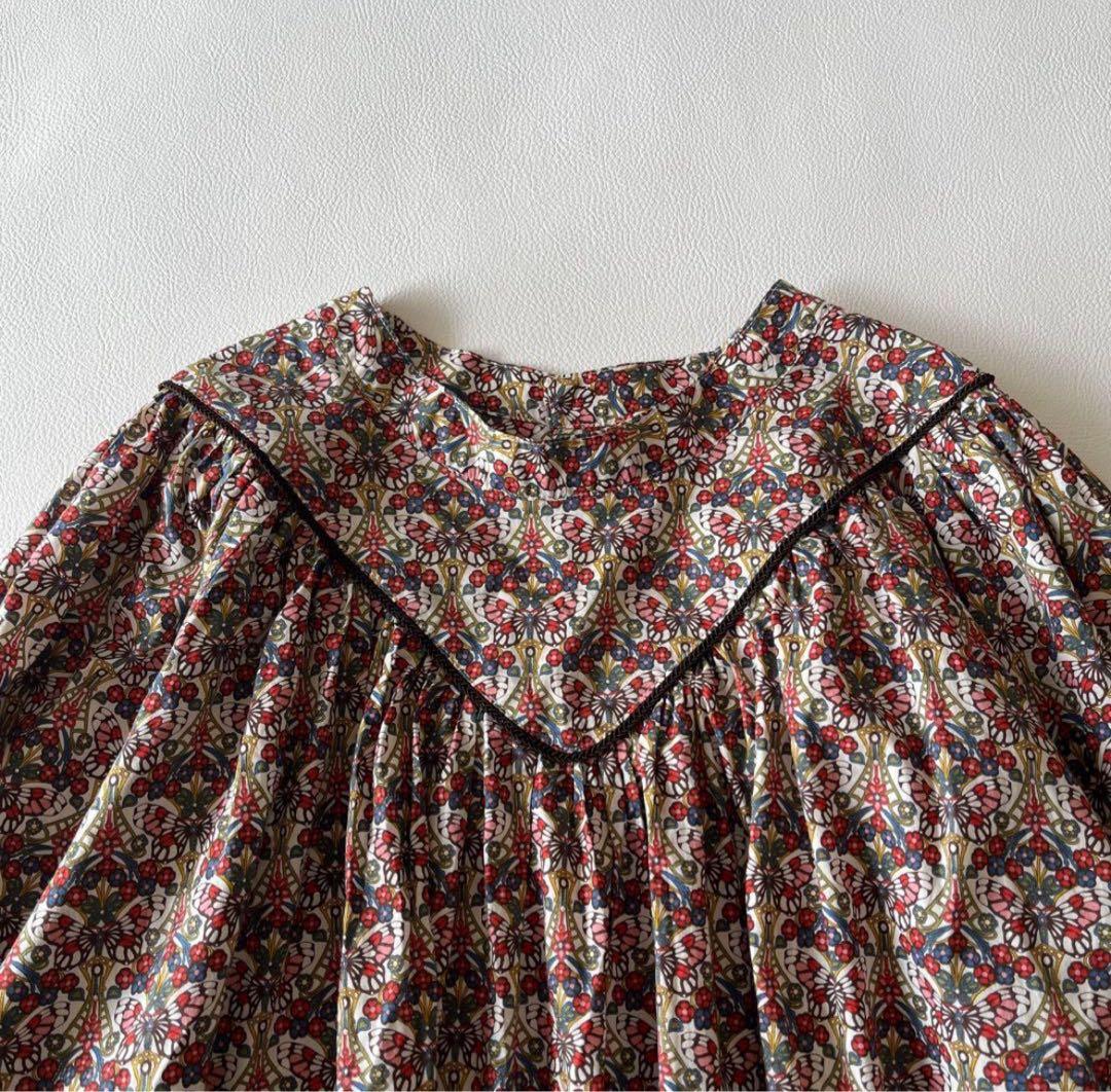 b1466＊ FITH リバティ ヨーク切替 ギャザーブラウス モリスバタフライ