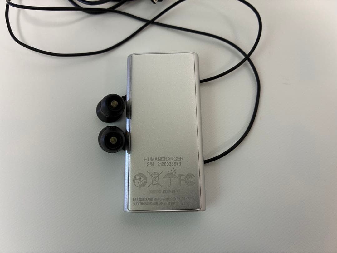 VALKEE バルケー　有線LEDイヤホン