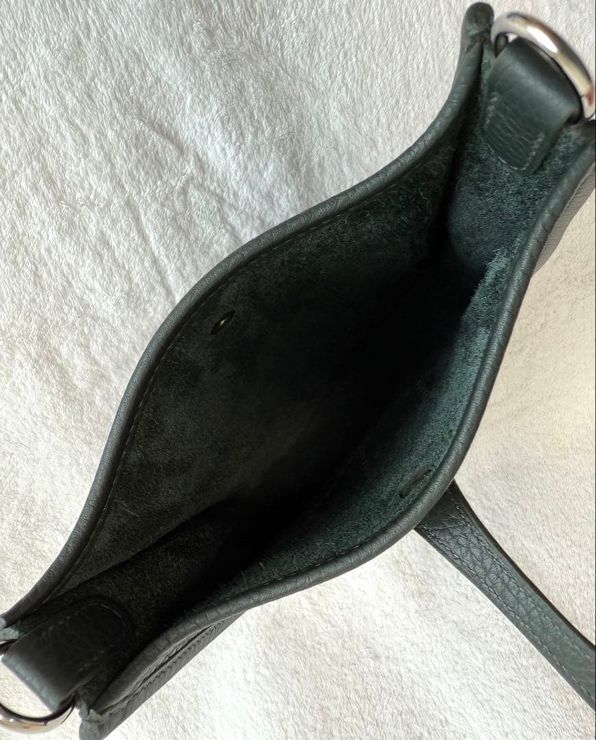 エルメス　エブリン　アマゾーヌ　新色　K刻印　バンドリエール　カヴァル　入手困難