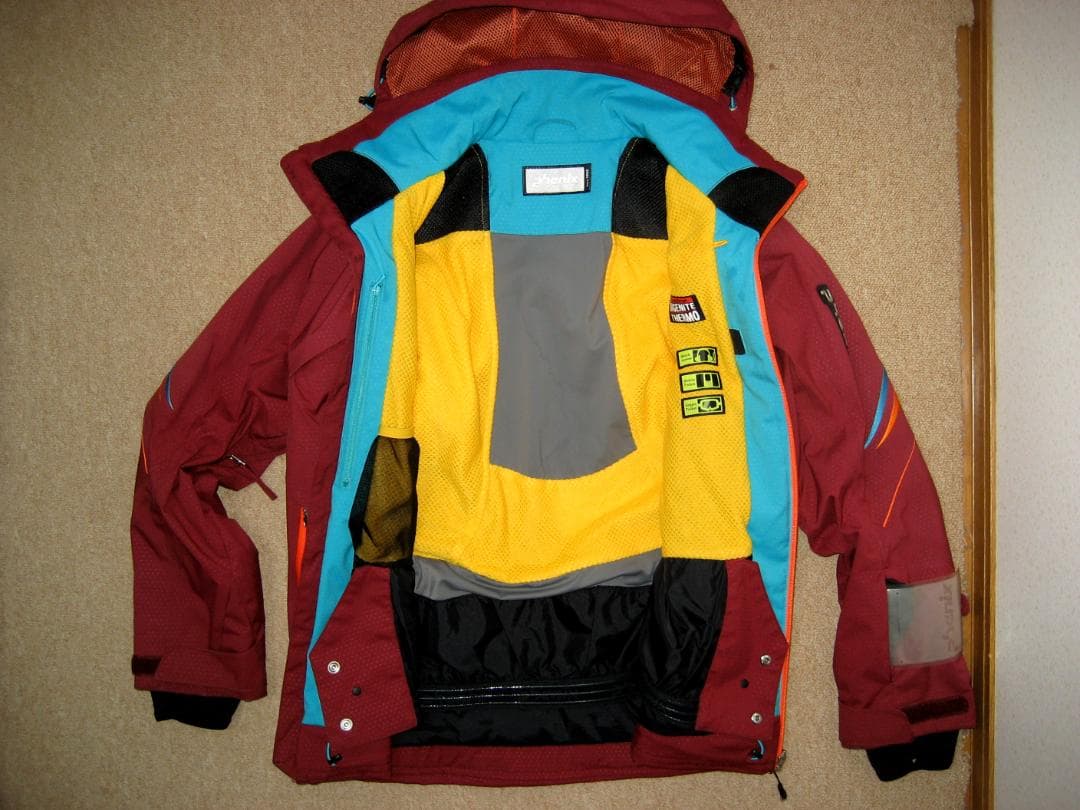 お値下げ依頼対応　フェニックス 高機能ウェアー上下Sサイズ セット