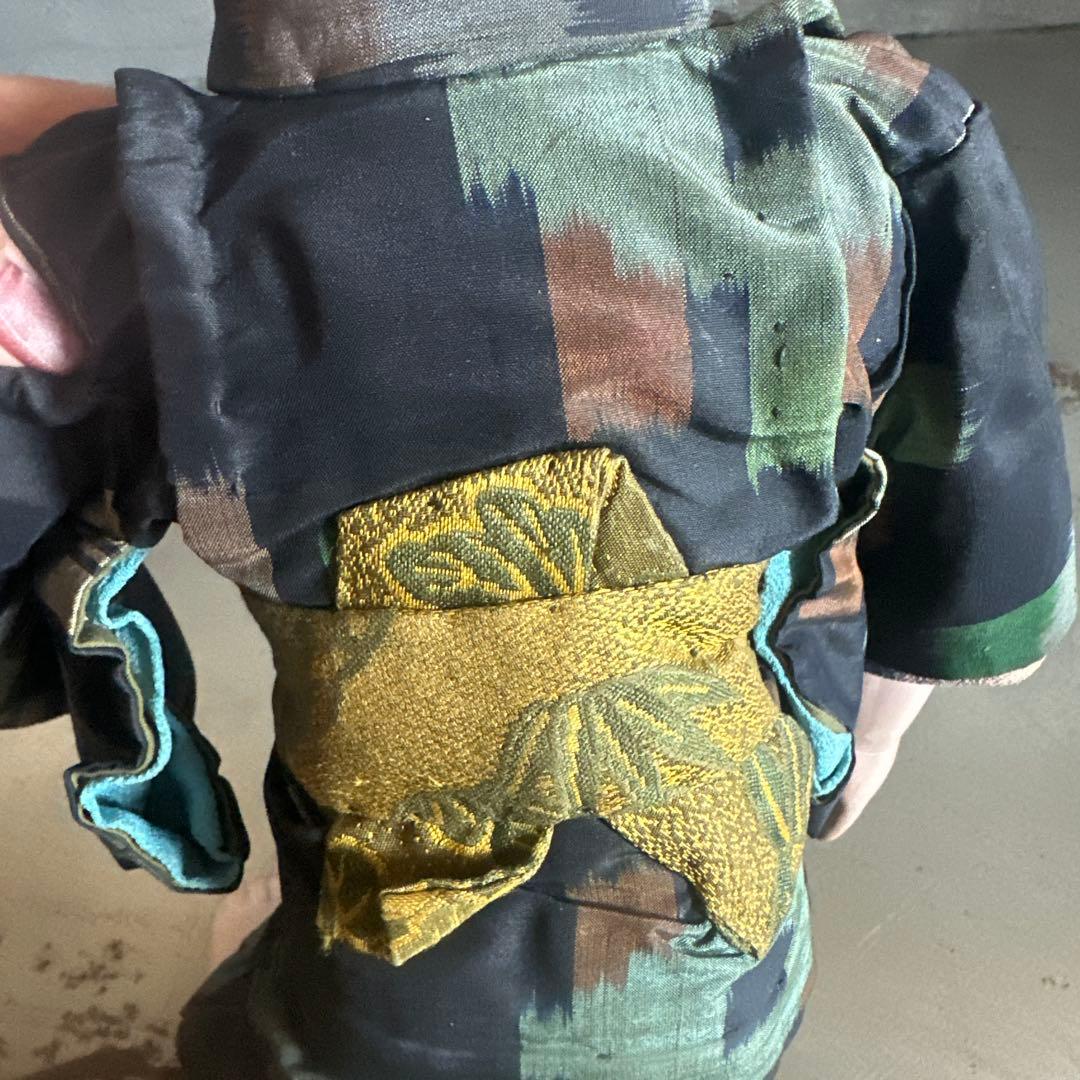 ヴィンテージ　市松人形 男の子　黒と緑の模様