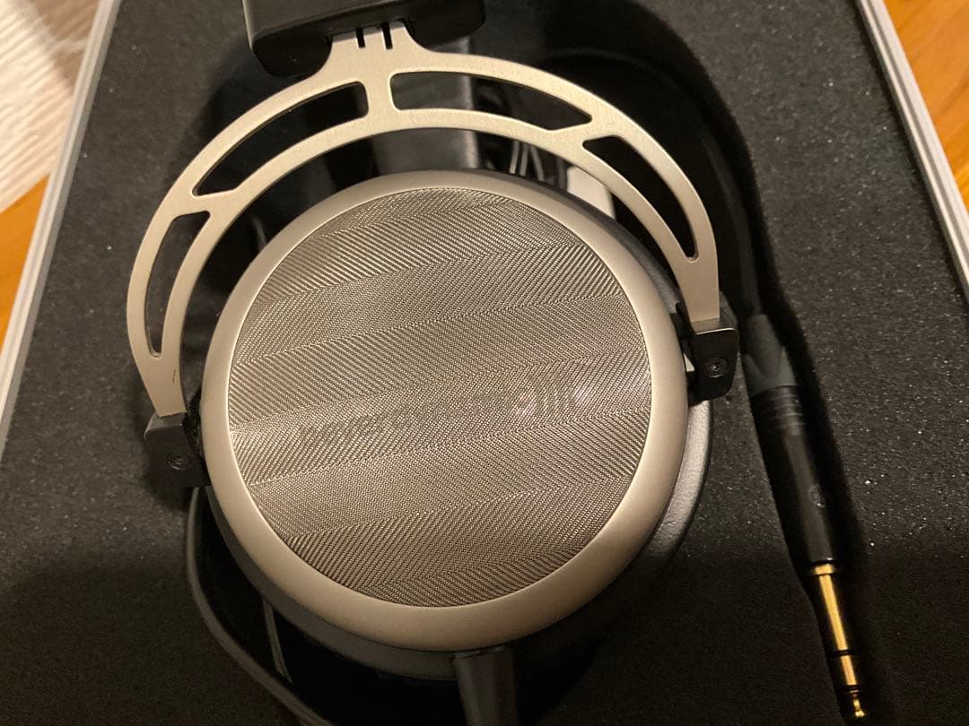 ヘッドホン beyerdynaｍic T1 （1st gen）