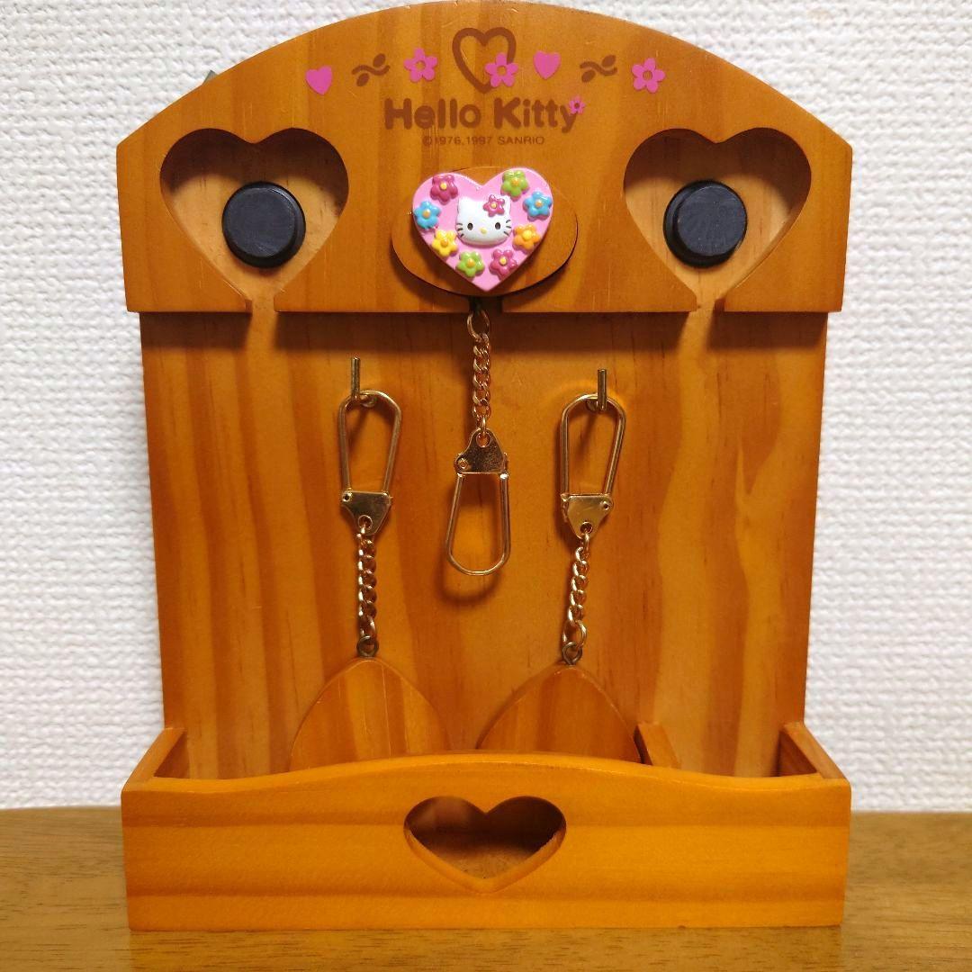 サンリオ ハローキティ 木製ラック 壁掛け 収納 レトロ