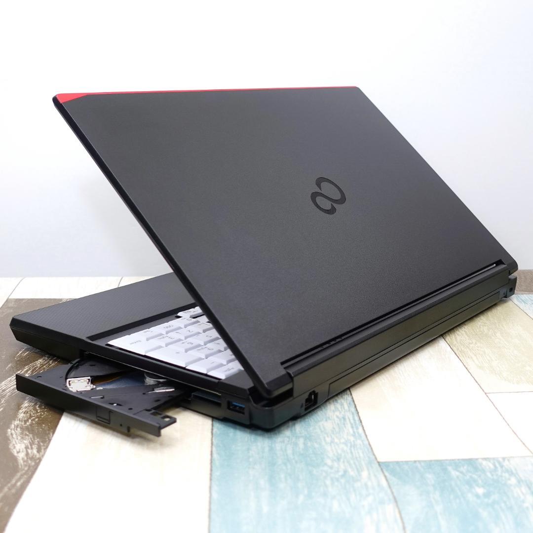 超高速大容量新品ＳＳＤ１ＴＢ搭載✨美品の２０２３年製✨１２世代ｉ５に大容量メモリ