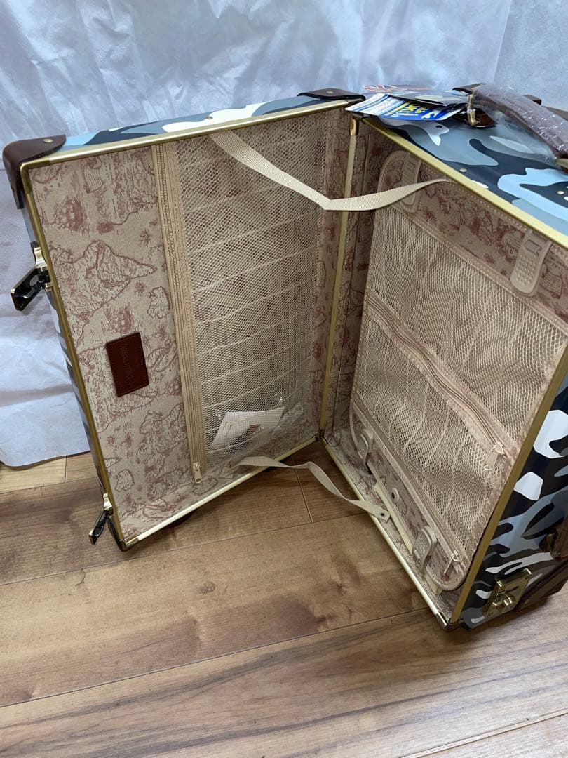 ◆未使用品◆ トランクケース　WORLDTRUNK カモフラージュ柄
