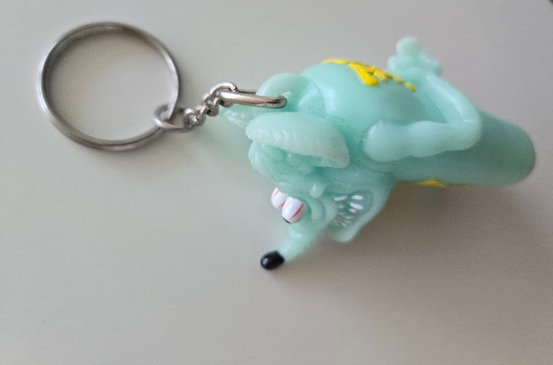 ラットフィンク ライターキャップ キーホルダー 畜光タイプ１体