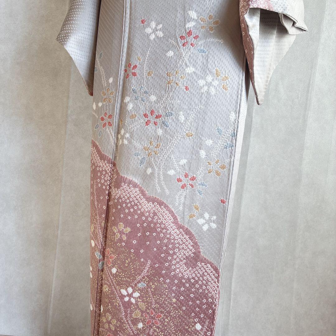 訪問着　フルセット　着物　正絹　絞り　雪輪　淡い　入学式　お祝い　N4