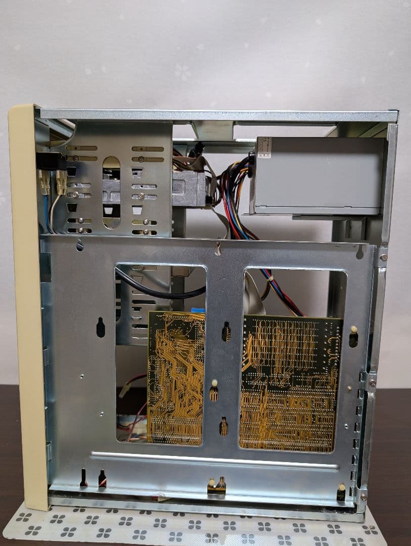 デスクトップPC　Intel 486 Vintage ？　ジャンク品