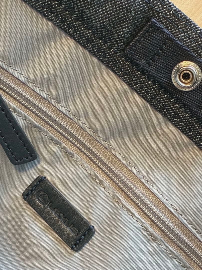 新品☆Lexus トートバッグ デニムブルー&ブラック☆牛革☆レクサスオーナー