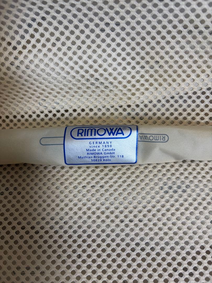 【廃盤 】リモワ サルサエアー 最大容量 105L 4輪 スーツケース パープル