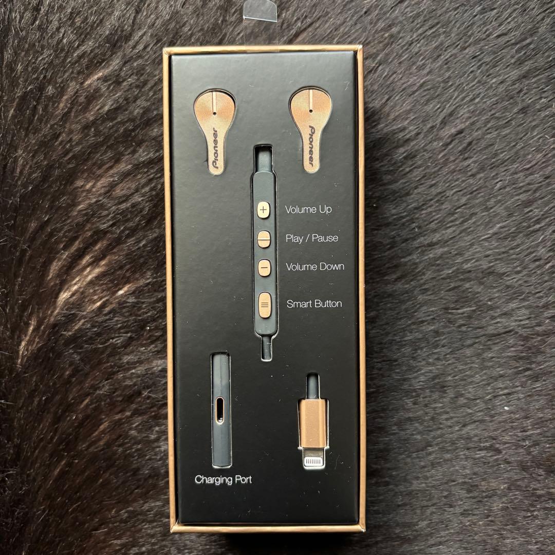 Pioneer RAY 2 PLUS Lightning イヤホン　ほぼ未使用