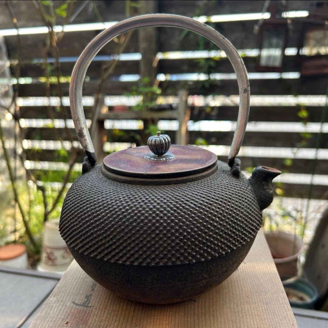 龍寿堂＊鉄瓶