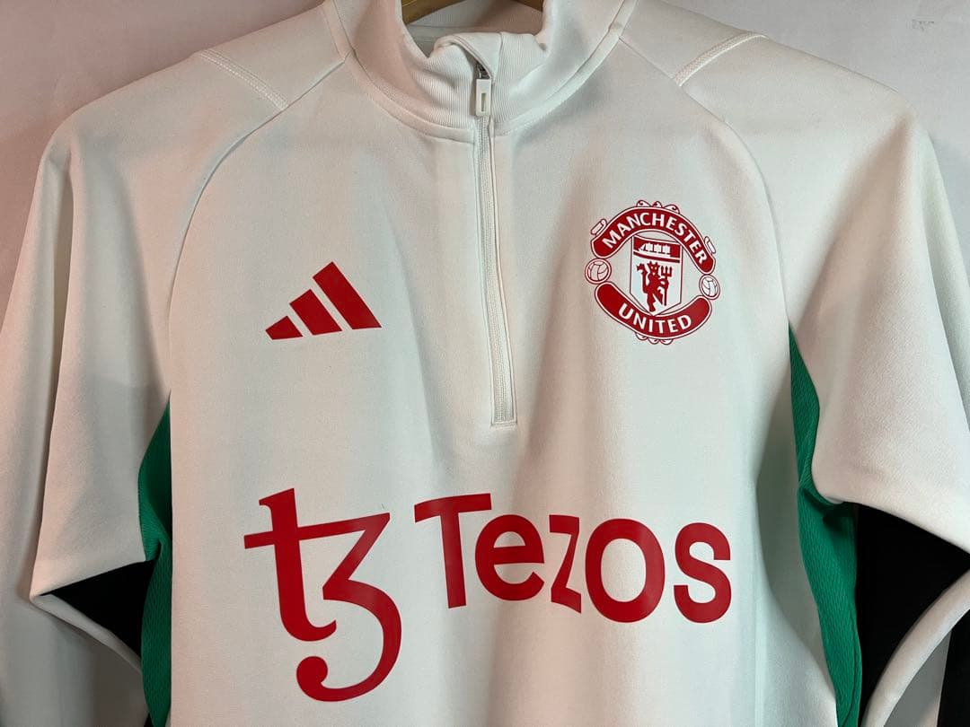 【新品未使用】adidas アディダス　マンチェスターユナイテッド　セットアップ