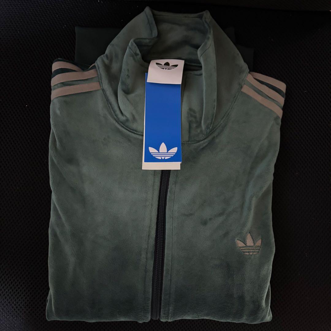 新品L⭐️adidas ファイヤーバード ベロア トラックトップ グリーン