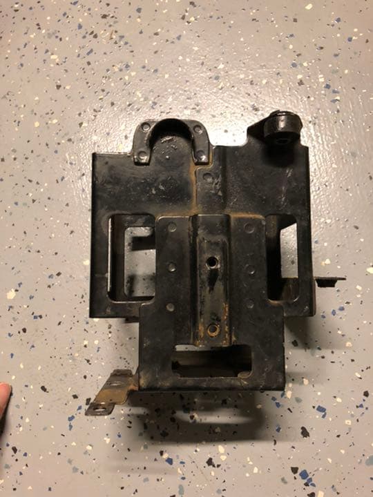 カワサキ　Z2 純正バッテリーケース