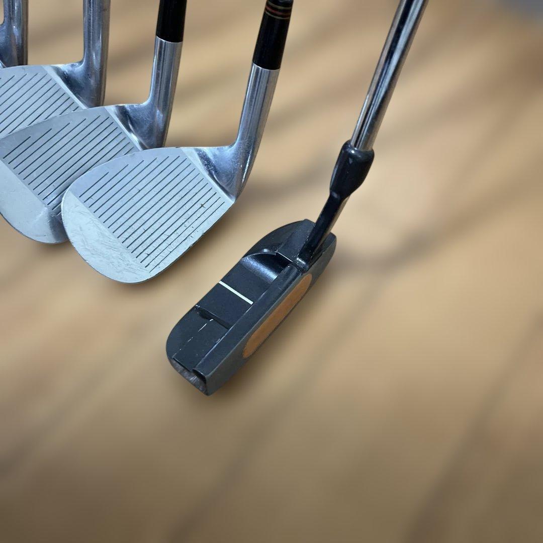 ゴルフクラブセット 赤 SRIXONケース付 15本