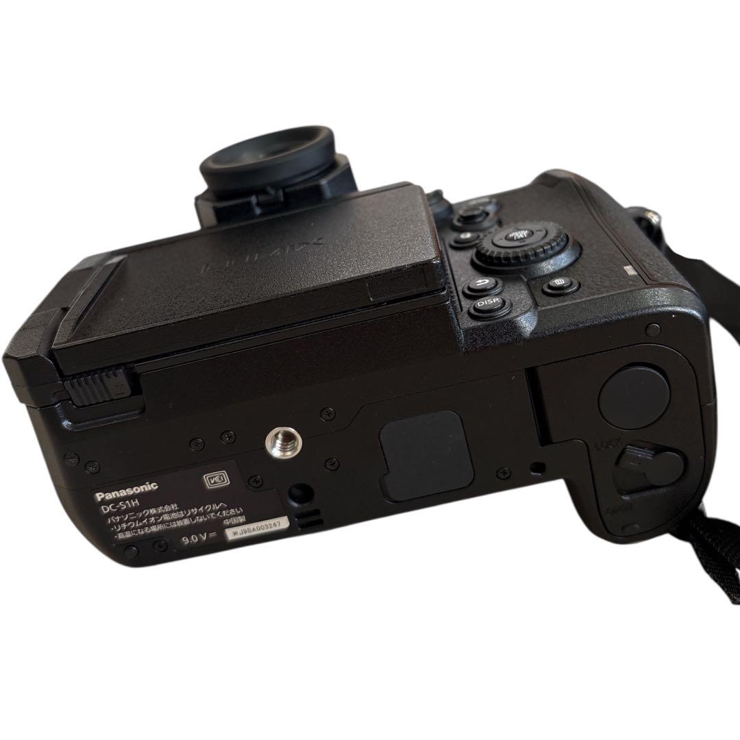 【極美品】Panasonic LUMIX S1H ボディ DC-S1H