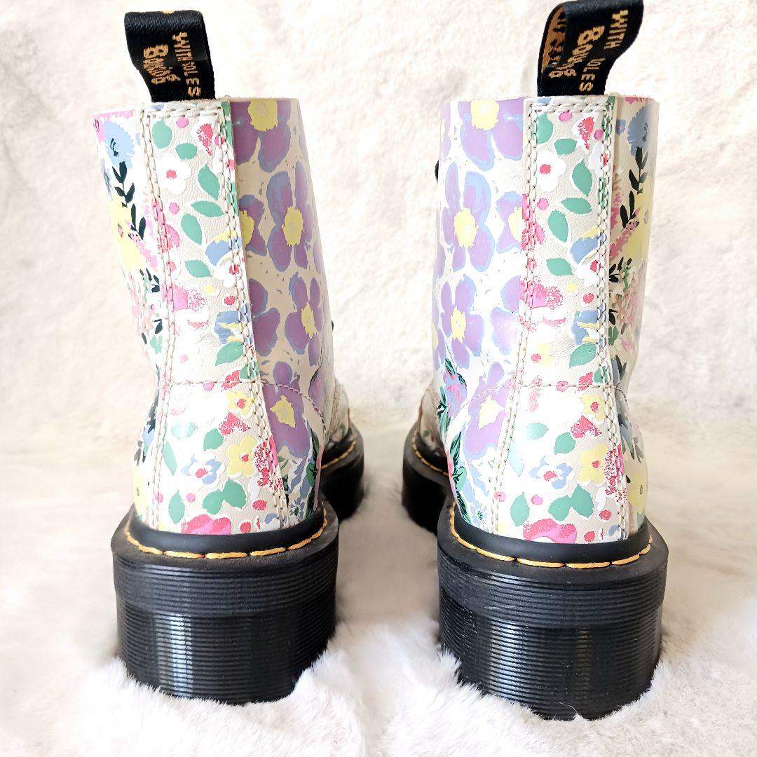 未使用品　Dr.Martens　シンクレア ブーツ　厚底　春カラー　花柄