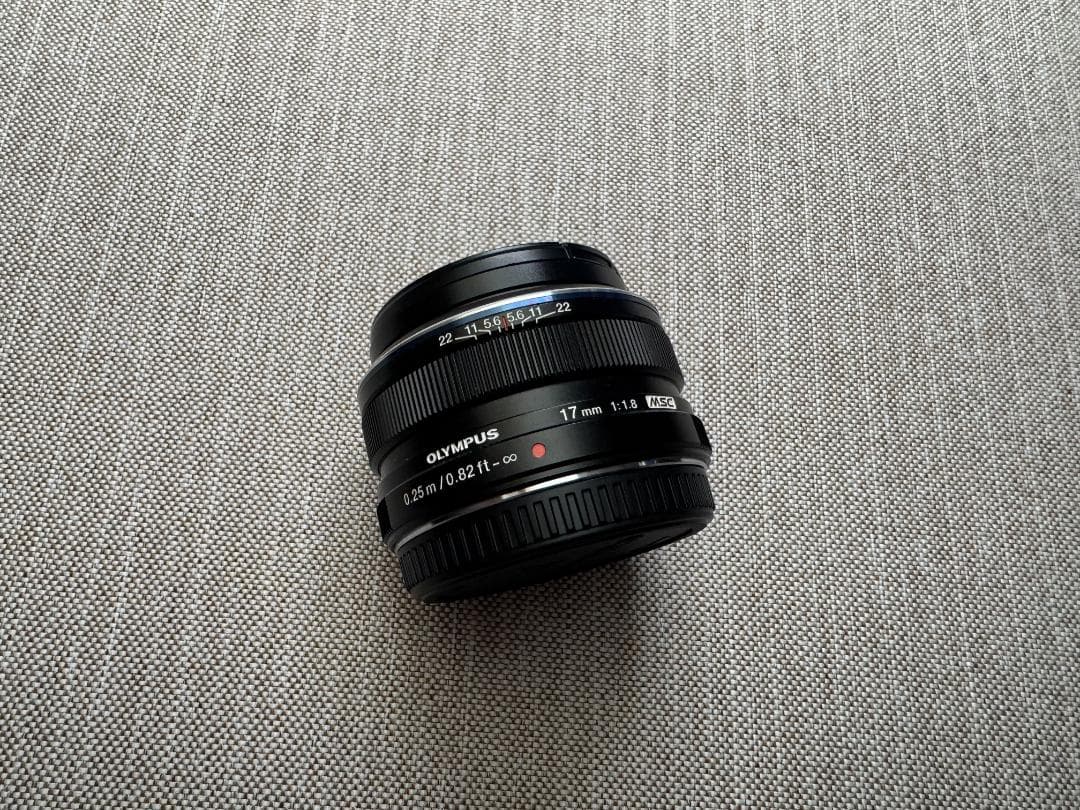 オリンパス M.ZUIKO DIGITAL 17mm F1.8 ブラック