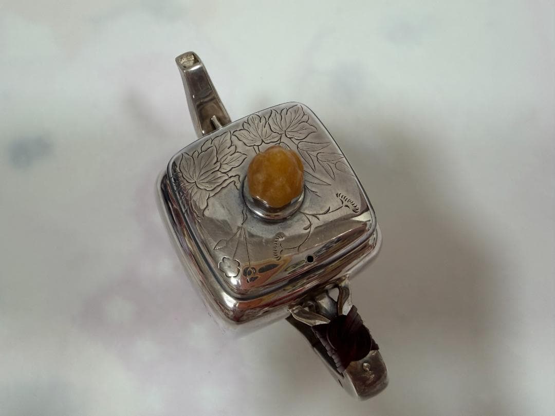 純銀製 四面取 草花文様 玉石摘 急須 銀瓶 煎茶道具