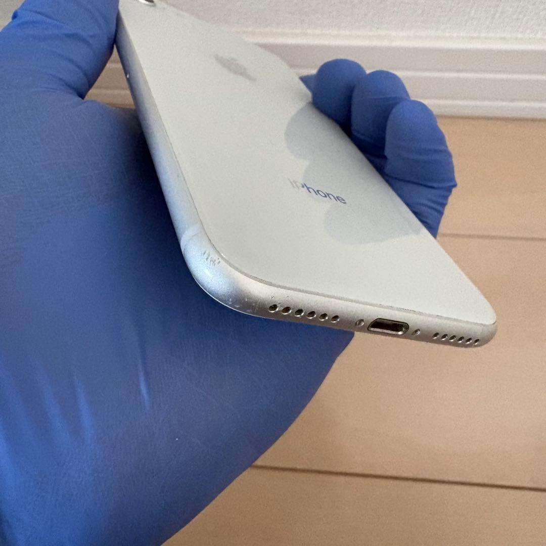 お*り様 iPhone 8 256GB シルバー