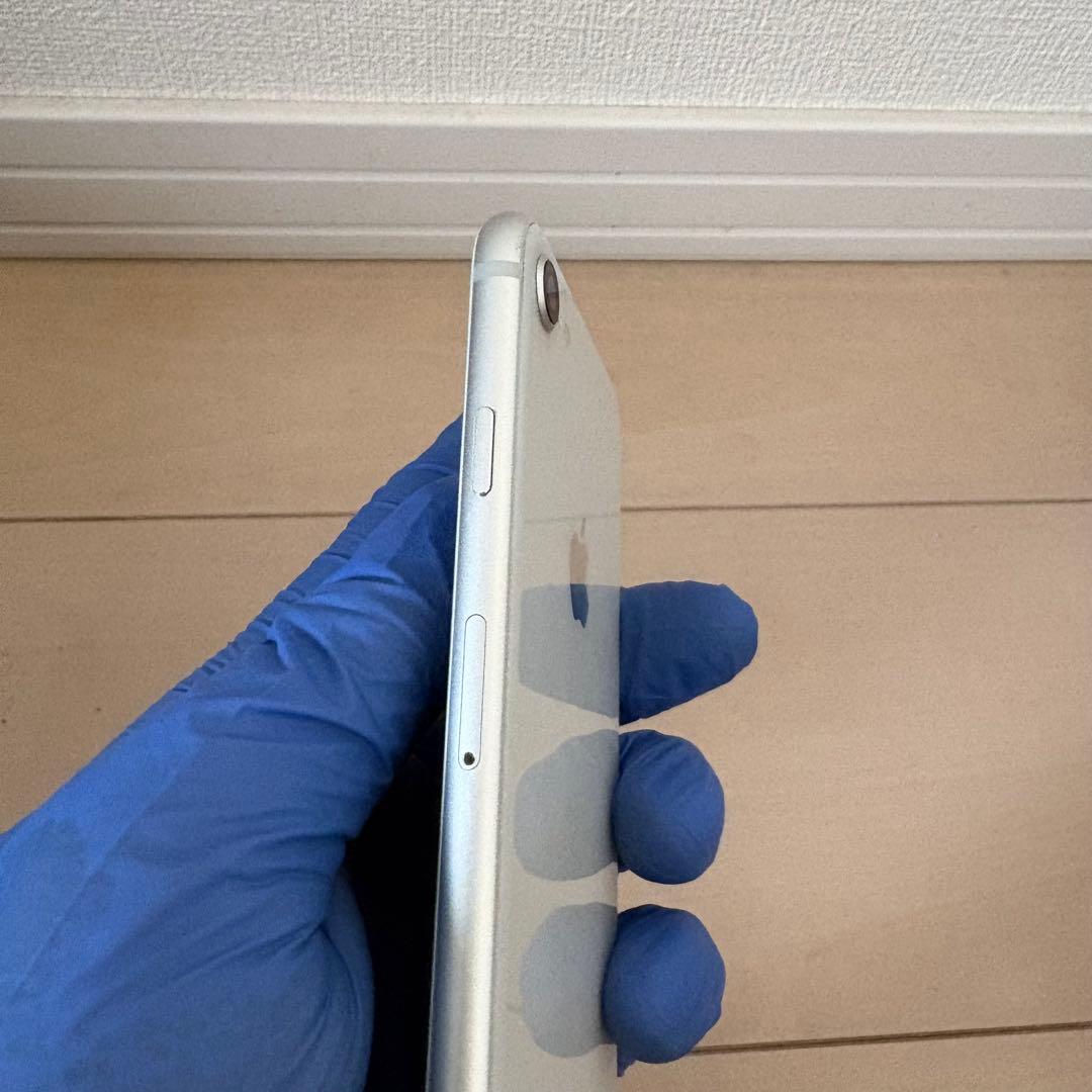 お*り様 iPhone 8 256GB シルバー