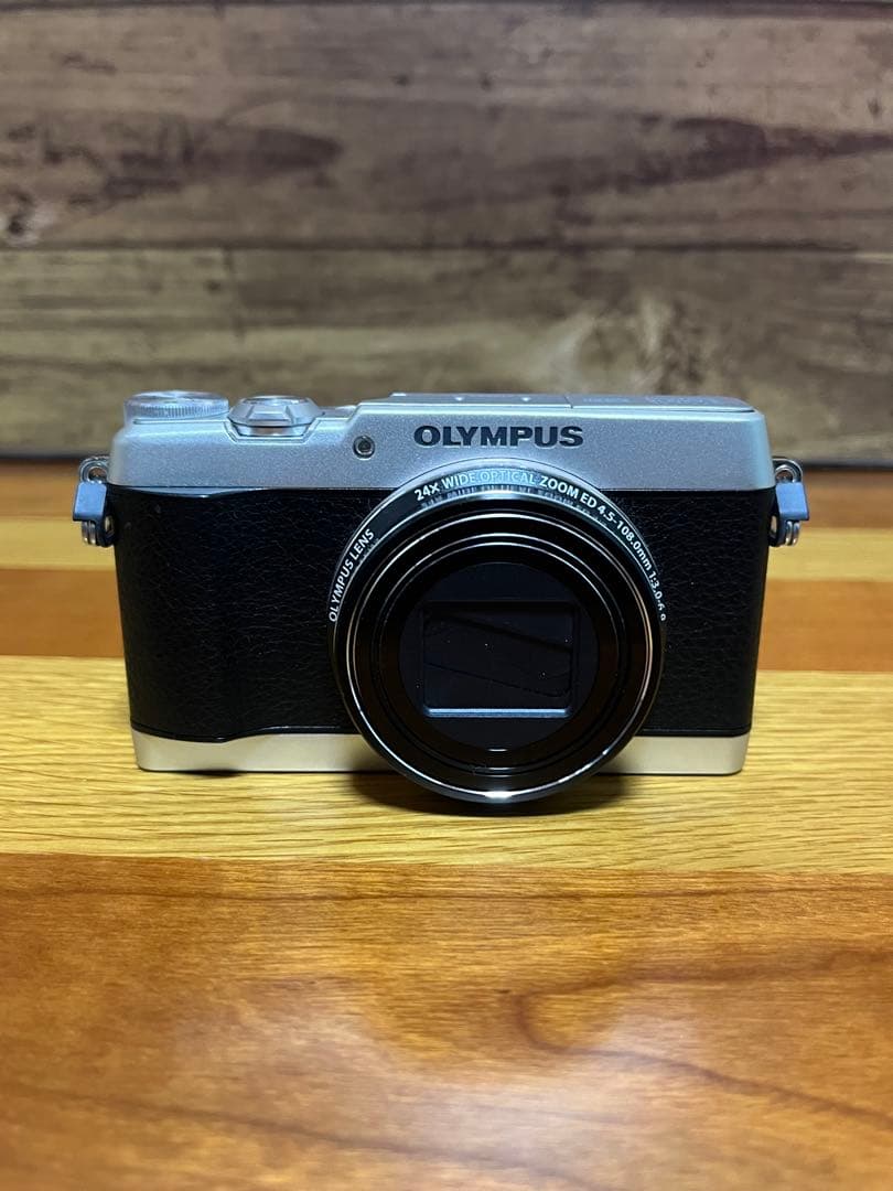 OLYMPUS オリンパス　STYLUS SH-1 シルバー　美品