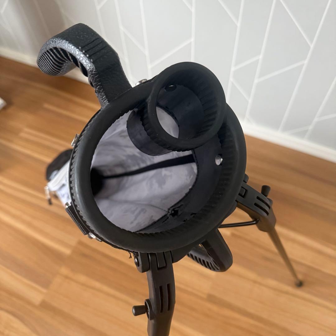 【中古】ニューバランス ゴルフ 花柄 セルフスタンドバッグ