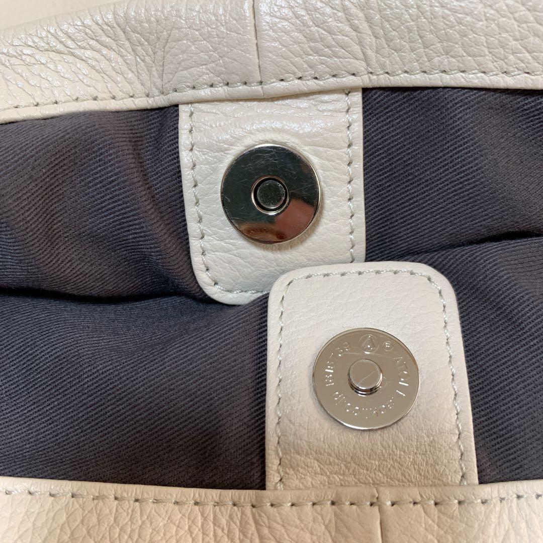 【そら。】russet ソフトレザーワンショルダーバッグ アイボリー