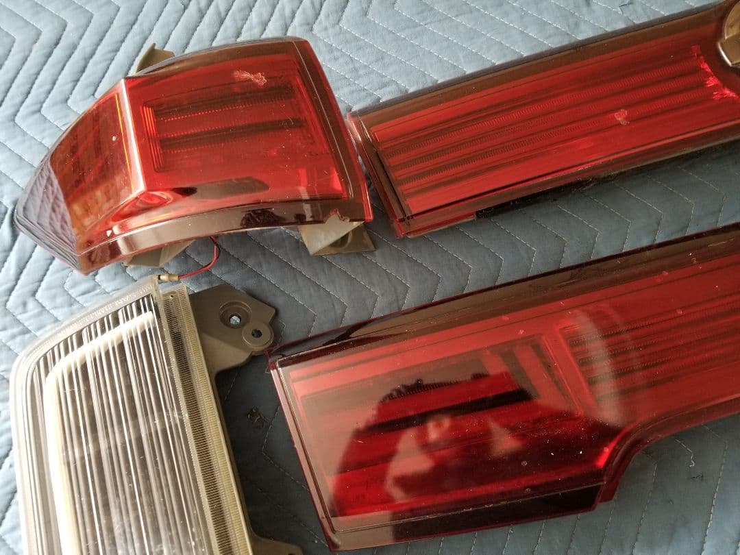 E52 エルグランド ワンオフLEDテールセット