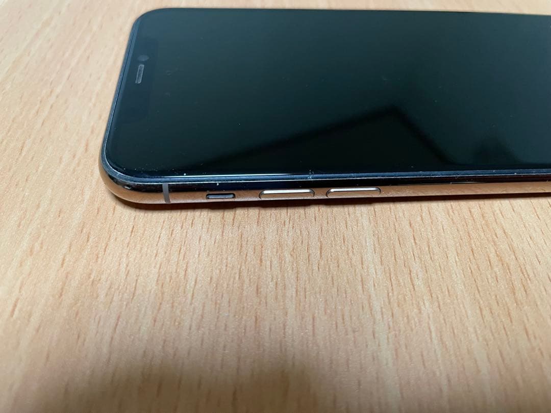 Apple iPhone 11 Pro ゴールド本体【中古品】