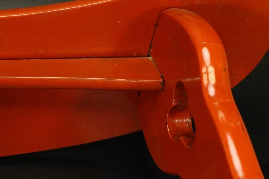 赤黒漆の美 根来 肘掛け 一対(ZE596)