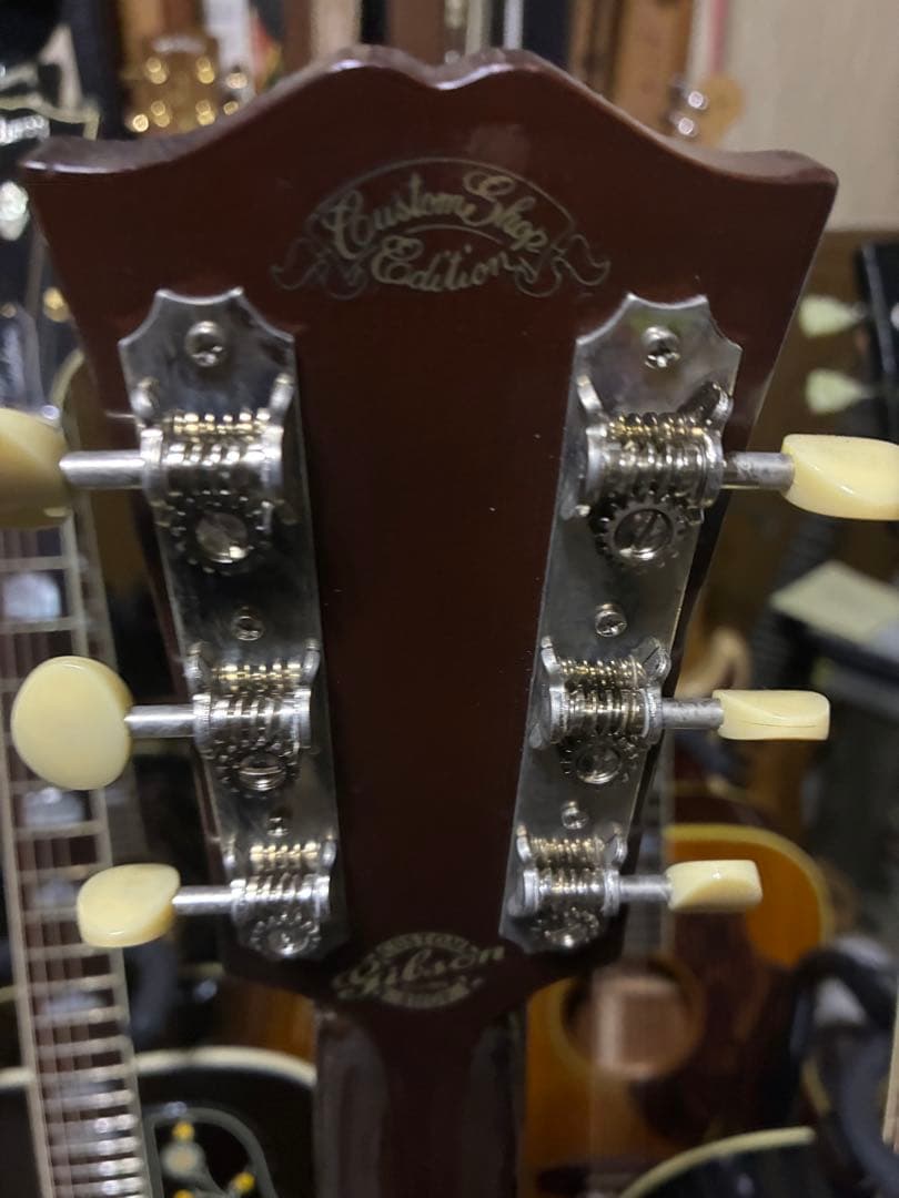 Gibson Custom Shop1942Banner Jー45