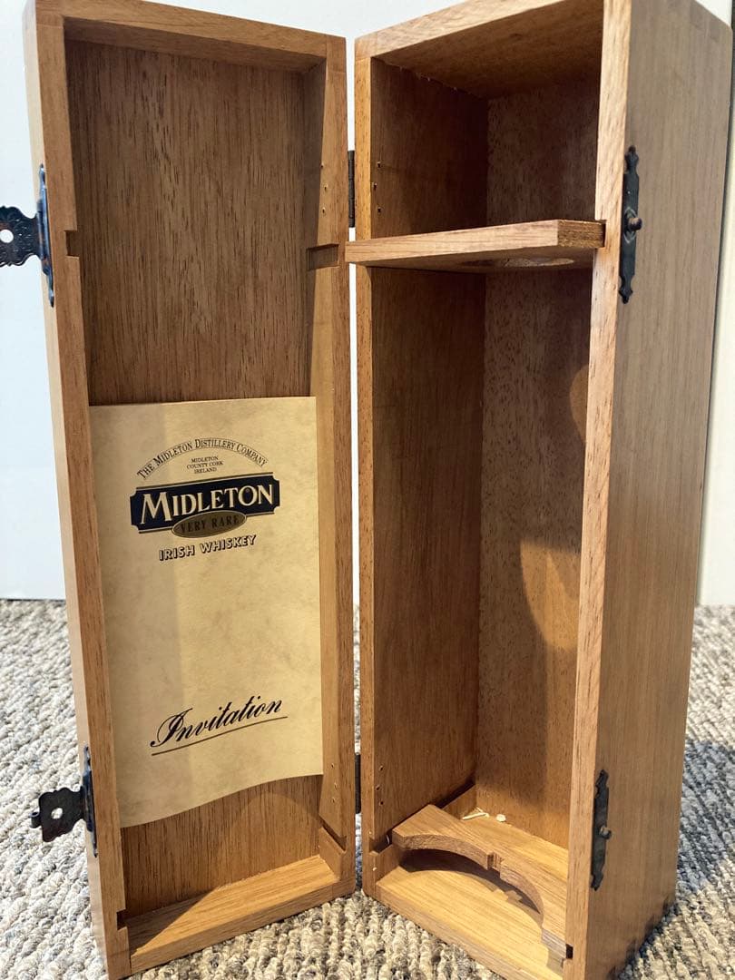 MIDLETON VERY RARE 1990 木製ケース（瓶はありません）