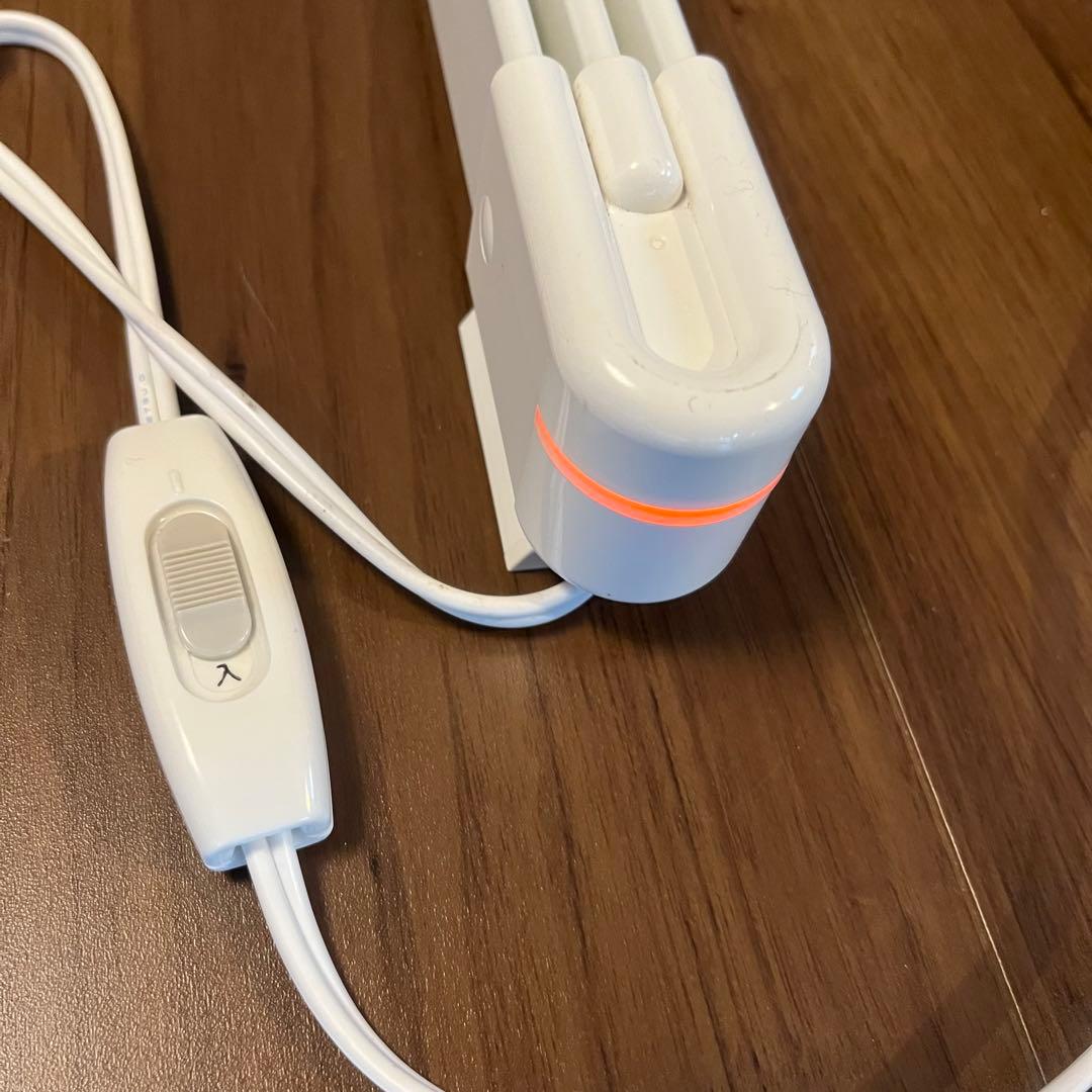 ウインドーラジエーター ホワイト/白 幅1500mm