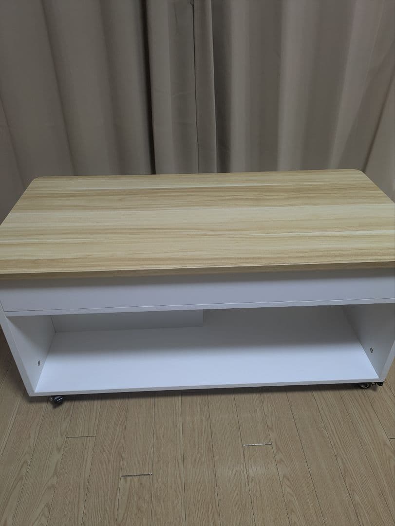 〚福岡県引き取りできる方限定〛昇降テーブル　キャスター付