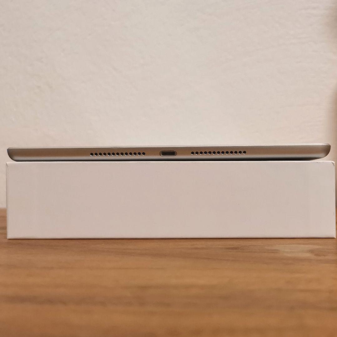 『準美品・最大容量95%』iPad 第8世代 32G『SIMフリー』901