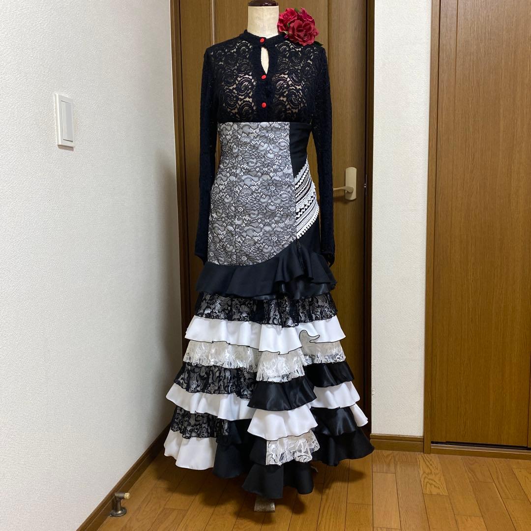 パピプペ様♪専用　オーダー　白と黒のファルダ