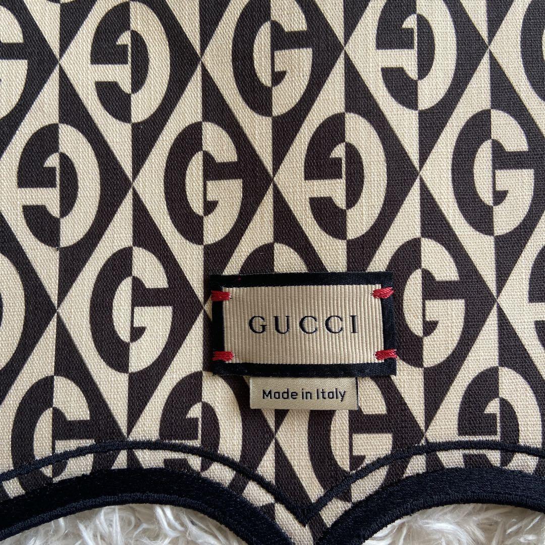 極美品　グッチ　プレイスマット　ライオン　刺繍　タッセル　742069 箱付