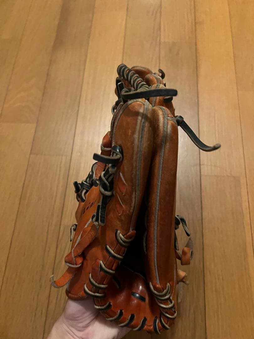 購入したもん勝ち！！ミズノプロ 硬式用 上林誠知選手モデル！