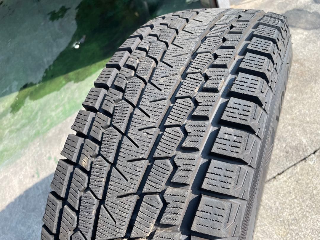 235/70R16 M14 GMC タホ スタッドレスタイヤホイール‼️バラ売り可