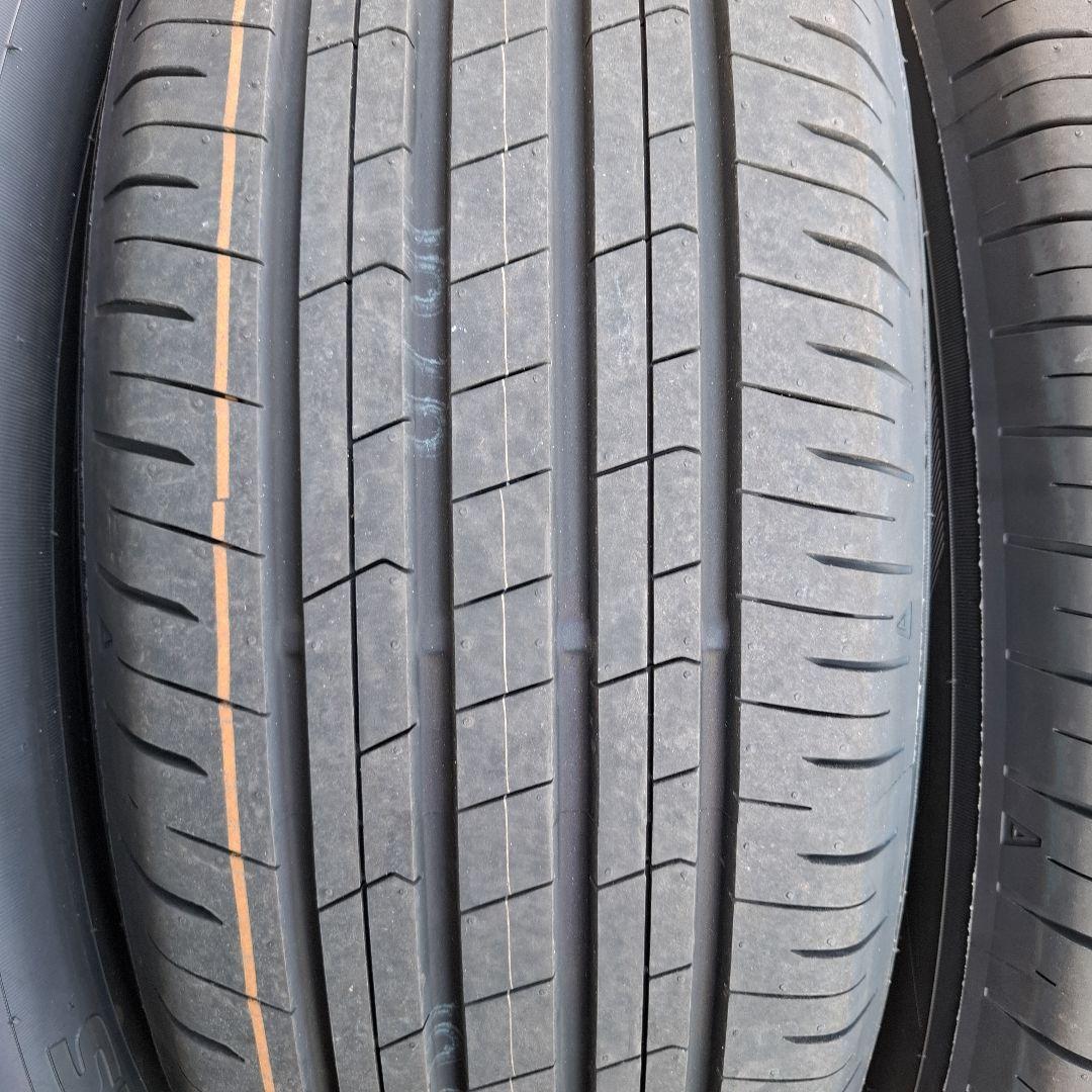 新型アルファード　40系　純正ホイール　タイヤ　18インチ　4本セット　新車外し