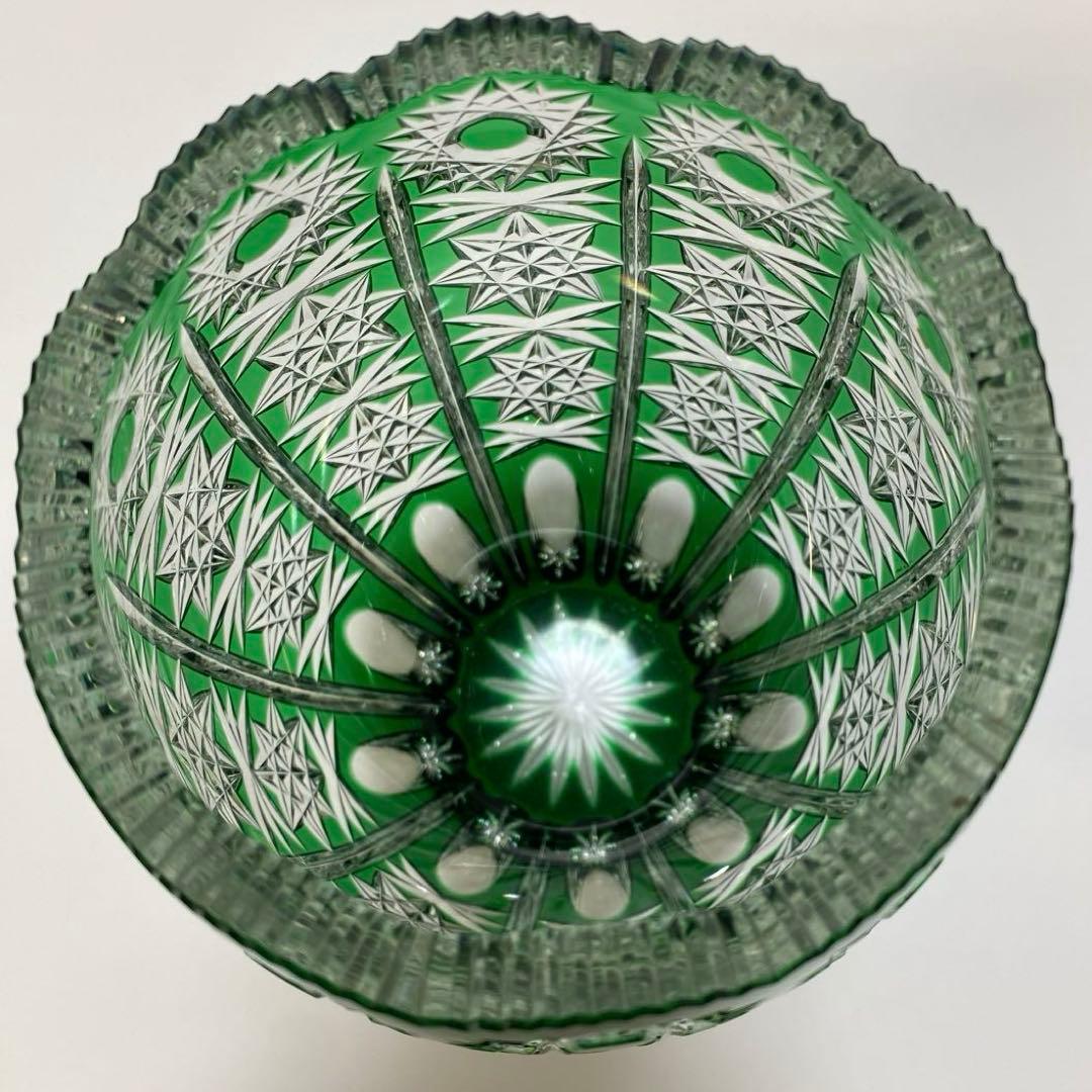 Ajka アイカ　クリスタル　切子　花瓶　フラワーベース　1点　グリーン　緑