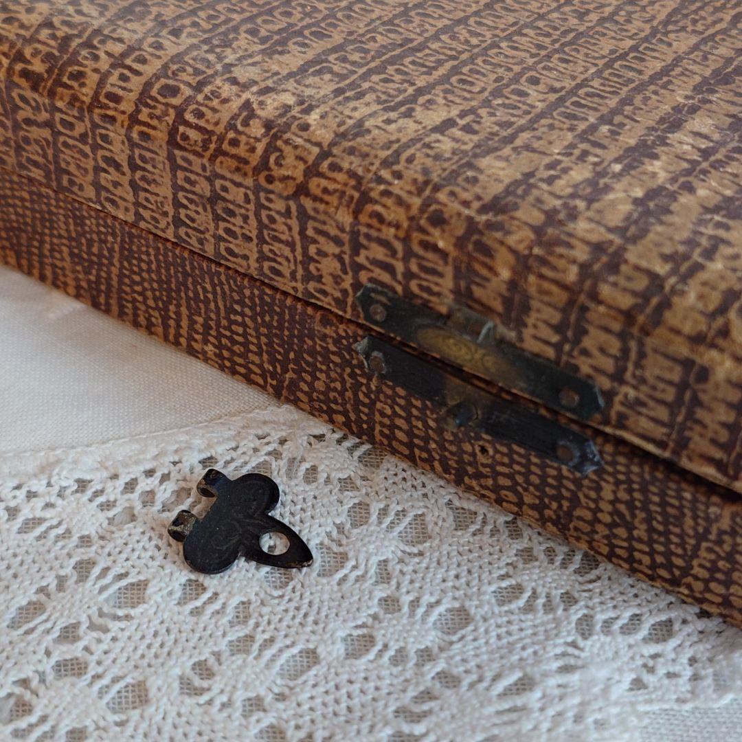 イギリス　アンティーク　シルバースプーン　シュガートング　セット　箱付き