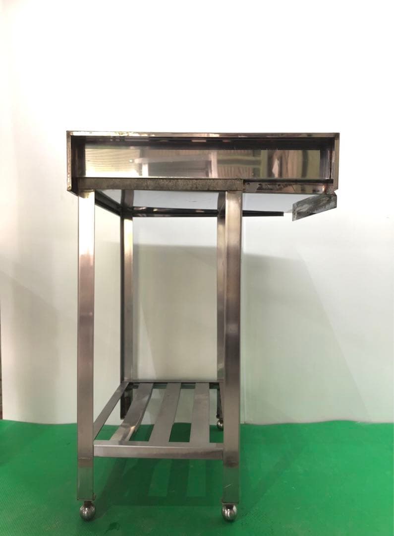 ☆地域限定送料無料☆工場整備品☆クリーンテーブル　幅620 ステンレス　業務用