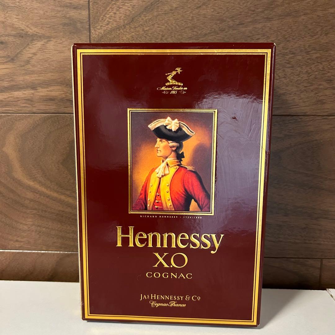 【未開封】Hennessy XO コニャック 700ml 金キャップ（箱付き）