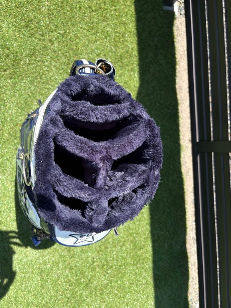 PEARLY GATES エナメルキャディバッグ