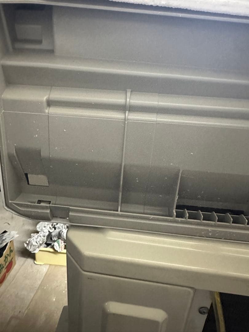 アイリスオーヤマのルームエアコン室外ユニット「IHR-2209G」 2025年